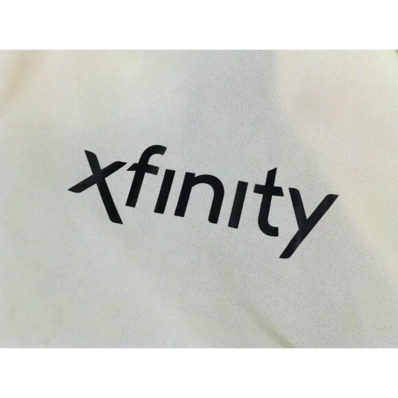 Chicago White Sox Quarter Zip Jacket Windbreaker Tri Color Chevron Xfinity Polye - Picture 10 of 16